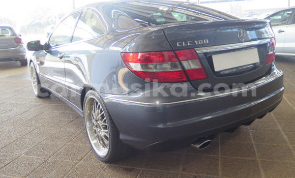 Tenga Tsaru Mercedes‒Benz CLC-klasse Nhema Mota in Beitbridge in Matabeleland South Tenga Tsaru Mercedes‒Benz CLC-klasse Nhema Mota in Beitbridge in Matabeleland South