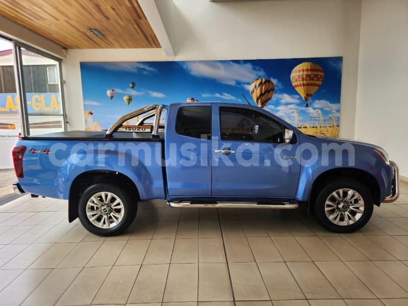 Big with watermark isuzu d max matabeleland south beitbridge 31738