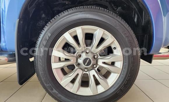 Tenga Tsaru Isuzu D–MAX Bhuruu Mota in Beitbridge in Matabeleland South Tenga Tsaru Isuzu D–MAX Bhuruu Mota in Beitbridge in Matabeleland South