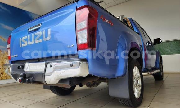 Tenga Tsaru Isuzu D–MAX Bhuruu Mota in Beitbridge in Matabeleland South Tenga Tsaru Isuzu D–MAX Bhuruu Mota in Beitbridge in Matabeleland South