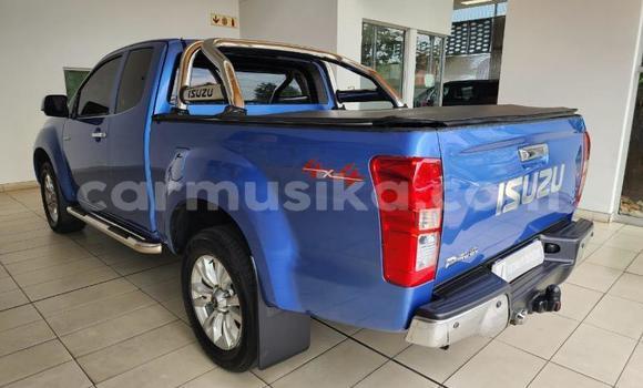 Tenga Tsaru Isuzu D–MAX Bhuruu Mota in Beitbridge in Matabeleland South Tenga Tsaru Isuzu D–MAX Bhuruu Mota in Beitbridge in Matabeleland South