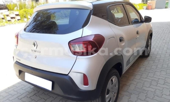 Nunua Ilio tumika Renault KWID Fedha Gari ndani ya Beitbridge nchini Matabeleland Kusini Nunua Ilio tumika Renault KWID Fedha Gari ndani ya Beitbridge nchini Matabeleland Kusini