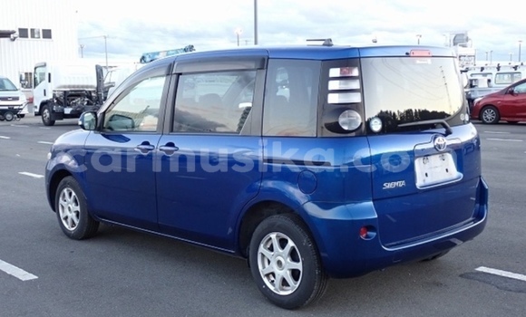 Acheter Occasion Voiture Toyota Sienta Bleu à Beitbridge, Matabeleland South Acheter Occasion Voiture Toyota Sienta Bleu à Beitbridge, Matabeleland South
