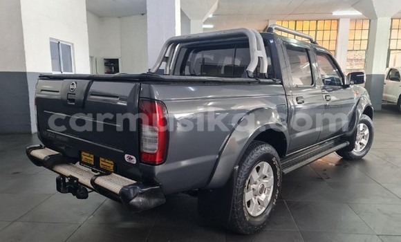 Tenga Tsaru Nissan NP 300 Zvimwe Mota in Beitbridge in Matabeleland South Tenga Tsaru Nissan NP 300 Zvimwe Mota in Beitbridge in Matabeleland South