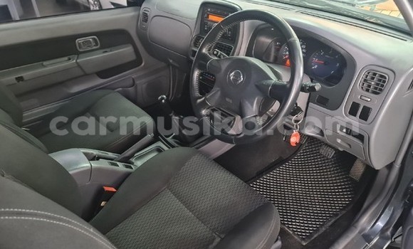 Tenga Tsaru Nissan NP 300 Zvimwe Mota in Beitbridge in Matabeleland South Tenga Tsaru Nissan NP 300 Zvimwe Mota in Beitbridge in Matabeleland South