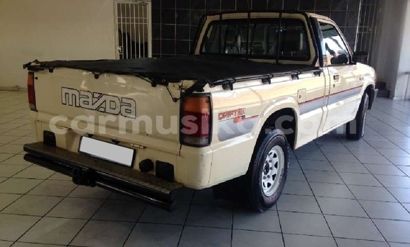 Acheter Occasion Voiture Mazda B–series Autre à Beitbridge, Matabeleland South Acheter Occasion Voiture Mazda B–series Autre à Beitbridge, Matabeleland South