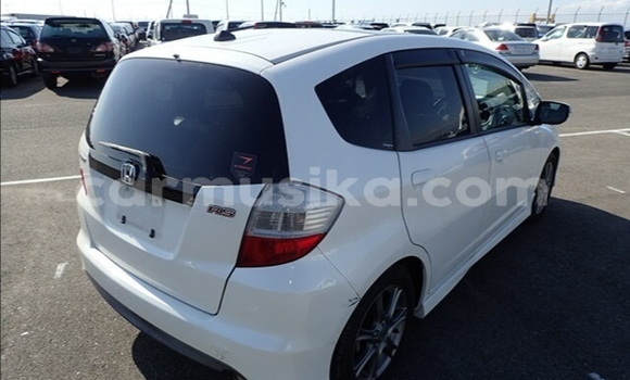 Tenga Tsaru Honda Fit Chena Mota in Beitbridge in Matabeleland South Tenga Tsaru Honda Fit Chena Mota in Beitbridge in Matabeleland South