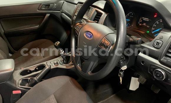 Acheter Occasion Voiture Ford Ranger Blanc à Beitbridge, Matabeleland South Acheter Occasion Voiture Ford Ranger Blanc à Beitbridge, Matabeleland South