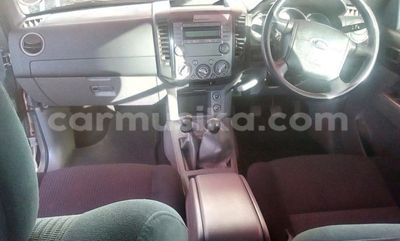 Acheter Occasion Voiture Ford Ranger Gris à Beitbridge, Matabeleland South Acheter Occasion Voiture Ford Ranger Gris à Beitbridge, Matabeleland South