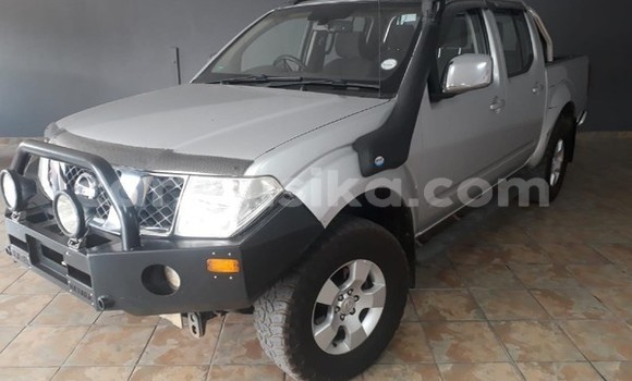 Nunua Ilio tumika Nissan Navara Fedha Gari ndani ya Beitbridge nchini Matabeleland Kusini