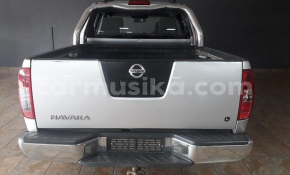 Acheter Occasion Voiture Nissan Navara Gris à Beitbridge, Matabeleland South Acheter Occasion Voiture Nissan Navara Gris à Beitbridge, Matabeleland South