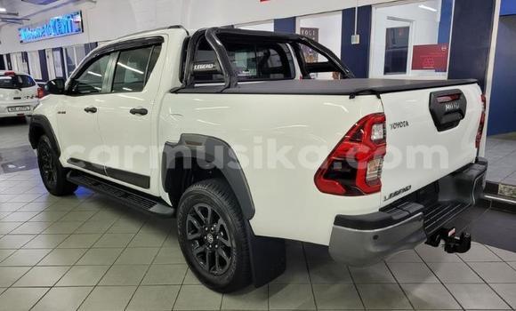 Acheter Occasion Voiture Toyota Hilux Blanc à Beitbridge, Matabeleland South Acheter Occasion Voiture Toyota Hilux Blanc à Beitbridge, Matabeleland South