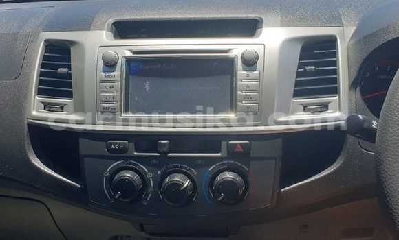 Acheter Occasion Voiture Toyota Hilux Autre à Beitbridge, Matabeleland South Acheter Occasion Voiture Toyota Hilux Autre à Beitbridge, Matabeleland South