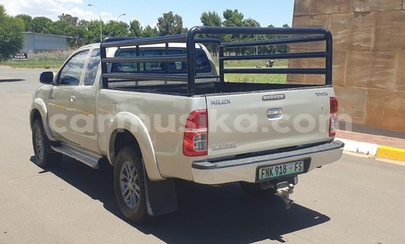 Acheter Occasion Voiture Toyota Hilux Autre à Beitbridge, Matabeleland South Acheter Occasion Voiture Toyota Hilux Autre à Beitbridge, Matabeleland South