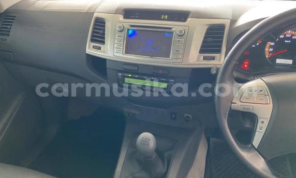 Acheter Occasion Voiture Toyota Hilux Blanc à Beitbridge, Matabeleland South Acheter Occasion Voiture Toyota Hilux Blanc à Beitbridge, Matabeleland South