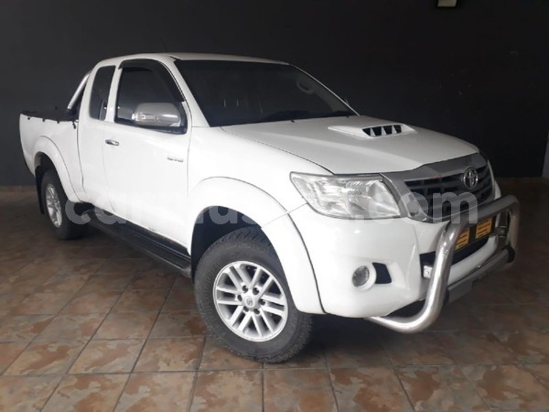 Big with watermark toyota hilux matabeleland south beitbridge 31763