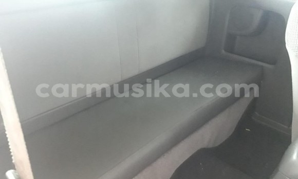 Acheter Occasion Voiture Toyota Hilux Blanc à Beitbridge, Matabeleland South Acheter Occasion Voiture Toyota Hilux Blanc à Beitbridge, Matabeleland South