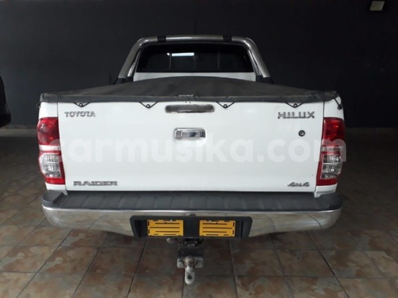 Big with watermark toyota hilux matabeleland south beitbridge 31763