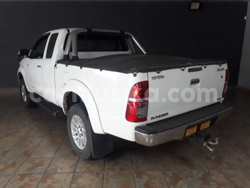 Big with watermark toyota hilux matabeleland south beitbridge 31763