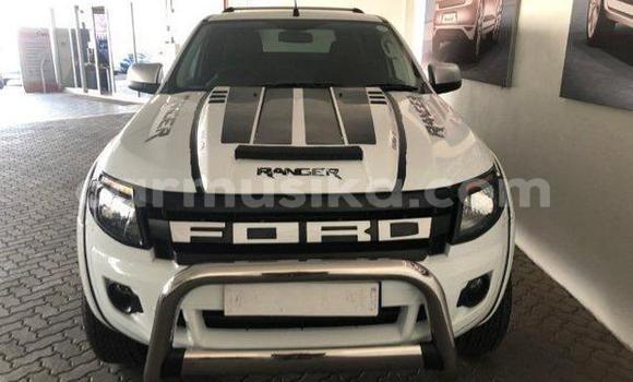 Acheter Occasion Voiture Ford Ranger Blanc à Beitbridge, Matabeleland South Acheter Occasion Voiture Ford Ranger Blanc à Beitbridge, Matabeleland South
