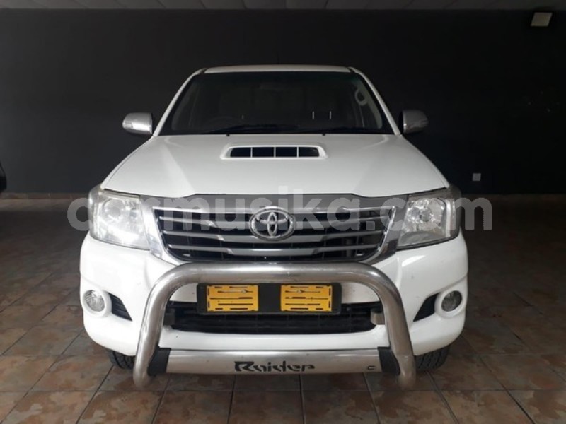 Big with watermark toyota hilux matabeleland south beitbridge 31763