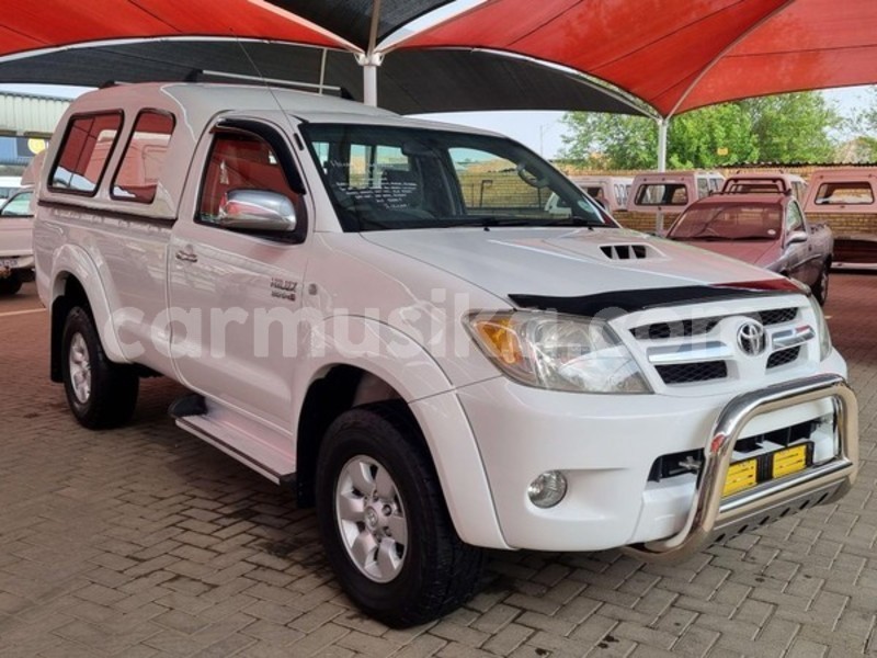 Big with watermark toyota hilux matabeleland south beitbridge 31764