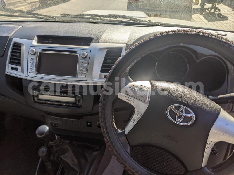 Big with watermark toyota hilux matabeleland south beitbridge 31765