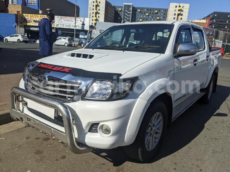 Big with watermark toyota hilux matabeleland south beitbridge 31765