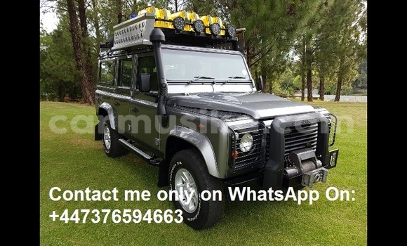 Buy Used Land Rover Defender Silver Car in Harare in Harare