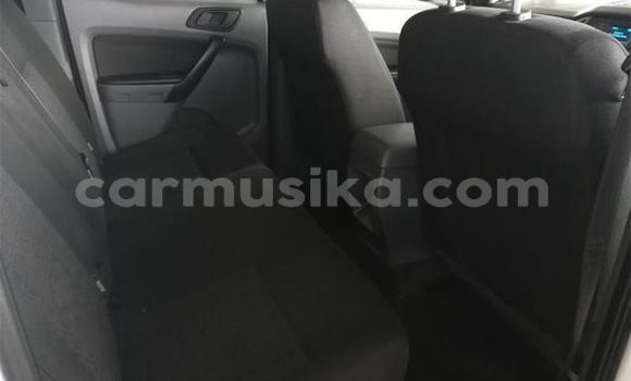 Acheter Occasion Voiture Ford Ranger Blanc à Beitbridge, Matabeleland South Acheter Occasion Voiture Ford Ranger Blanc à Beitbridge, Matabeleland South