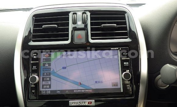 Acheter Occasion Voiture Nissan March Noir à Beitbridge, Matabeleland South Acheter Occasion Voiture Nissan March Noir à Beitbridge, Matabeleland South