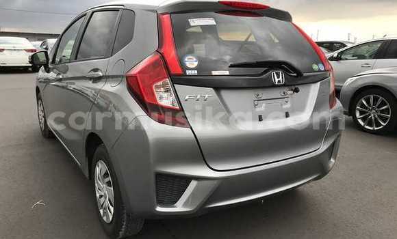 Buy Used Honda Fit Silver Car in Beitbridge in Matabeleland South Buy Used Honda Fit Silver Car in Beitbridge in Matabeleland South