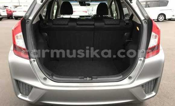 Buy Used Honda Fit Silver Car in Beitbridge in Matabeleland South Buy Used Honda Fit Silver Car in Beitbridge in Matabeleland South