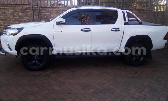 Acheter Occasion Voiture Toyota Hilux Blanc à Harare, Harare Acheter Occasion Voiture Toyota Hilux Blanc à Harare, Harare