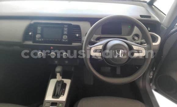 Acheter Occasion Voiture Honda Fit Gris à Chinhoyi, Mashonaland West Acheter Occasion Voiture Honda Fit Gris à Chinhoyi, Mashonaland West