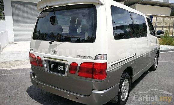 Acheter Occasion Voiture Toyota Granvia Gris à Bindura, Mashonaland Central Acheter Occasion Voiture Toyota Granvia Gris à Bindura, Mashonaland Central