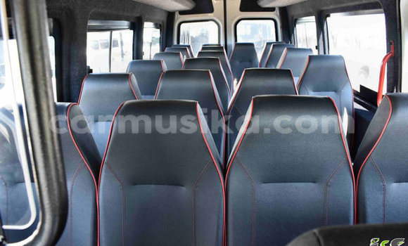 Buy Used Mercedes‒Benz 190 White Car in Beitbridge in Matabeleland South Buy Used Mercedes‒Benz 190 White Car in Beitbridge in Matabeleland South