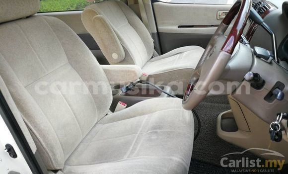 Acheter Occasion Voiture Toyota Granvia Gris à Bindura, Mashonaland Central Acheter Occasion Voiture Toyota Granvia Gris à Bindura, Mashonaland Central