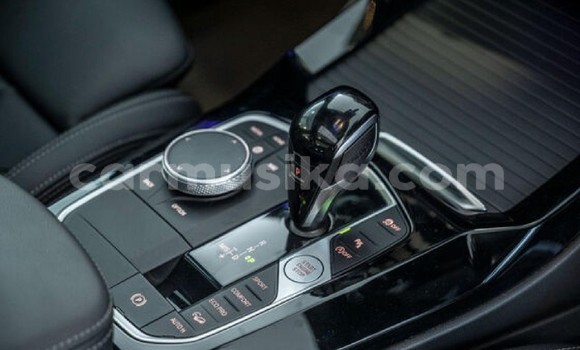 Acheter Occasion Voiture BMW X3 Gris à Beitbridge, Matabeleland South Acheter Occasion Voiture BMW X3 Gris à Beitbridge, Matabeleland South