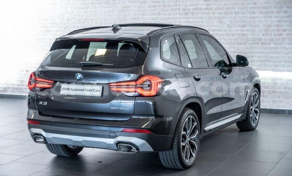Acheter Occasion Voiture BMW X3 Gris à Beitbridge, Matabeleland South Acheter Occasion Voiture BMW X3 Gris à Beitbridge, Matabeleland South