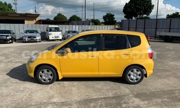 Tenga Tsaru Honda Fit Beige Mota in Beitbridge in Matabeleland South Tenga Tsaru Honda Fit Beige Mota in Beitbridge in Matabeleland South