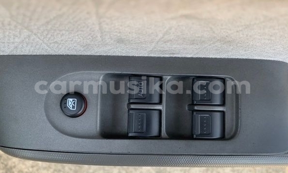 Tenga Tsaru Honda Fit Beige Mota in Beitbridge in Matabeleland South Tenga Tsaru Honda Fit Beige Mota in Beitbridge in Matabeleland South