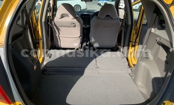 Tenga Tsaru Honda Fit Beige Mota in Beitbridge in Matabeleland South Tenga Tsaru Honda Fit Beige Mota in Beitbridge in Matabeleland South