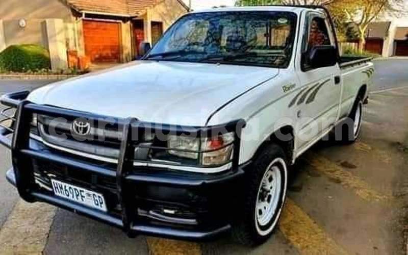 Big with watermark toyota hilux matabeleland south beitbridge 31813