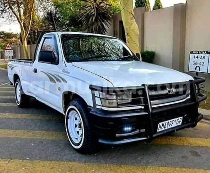 Big with watermark toyota hilux matabeleland south beitbridge 31813