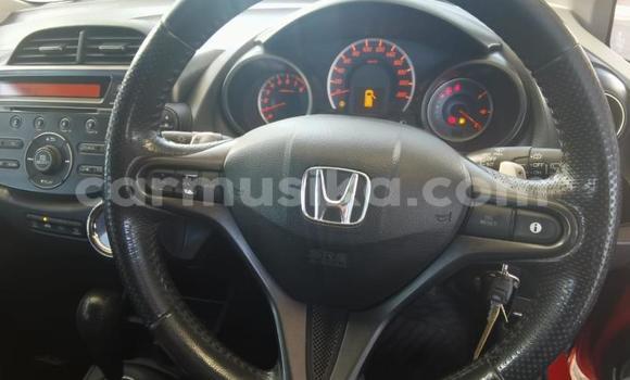 Acheter Occasion Voiture Honda Jazz Rouge à Beitbridge, Matabeleland South Acheter Occasion Voiture Honda Jazz Rouge à Beitbridge, Matabeleland South