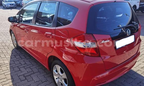 Acheter Occasion Voiture Honda Jazz Rouge à Beitbridge, Matabeleland South Acheter Occasion Voiture Honda Jazz Rouge à Beitbridge, Matabeleland South