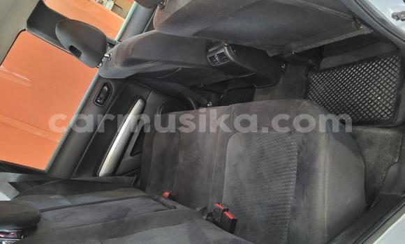 Acheter Occasion Voiture Nissan X–Trail Gris à Beitbridge, Matabeleland South Acheter Occasion Voiture Nissan X–Trail Gris à Beitbridge, Matabeleland South