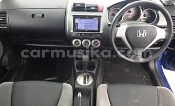 Buy Used Honda Fit Blue Car in Beitbridge in Matabeleland South Buy Used Honda Fit Blue Car in Beitbridge in Matabeleland South