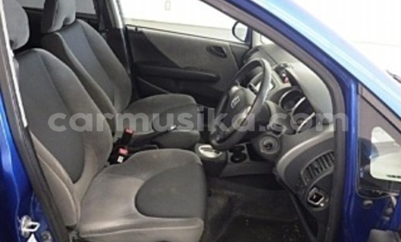 Buy Used Honda Fit Blue Car in Beitbridge in Matabeleland South Buy Used Honda Fit Blue Car in Beitbridge in Matabeleland South
